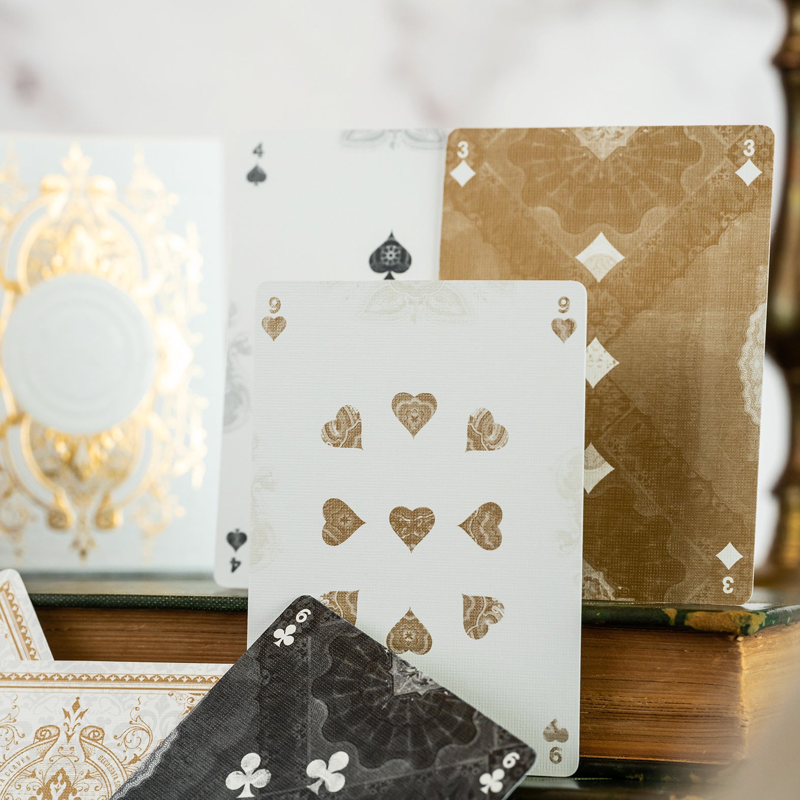 The Crossed Keys Society Playing Cards - Deck 01 - WHITE EDITION The Crossed Keys Society Playing Cards - Deck 01 - WHITE EDITION