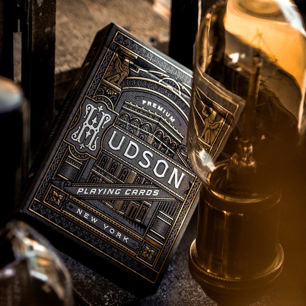 HUDSON BLACK playing cards deck - MR CUP HUDSON BLACK playing cards deck - MR CUP