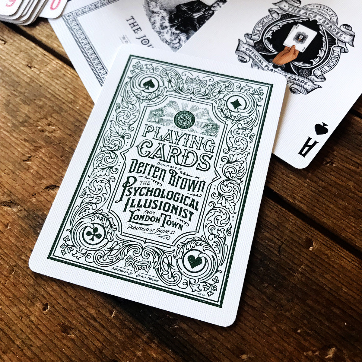 Derren Brown playing cards deck - MR CUP Derren Brown playing cards deck - MR CUP