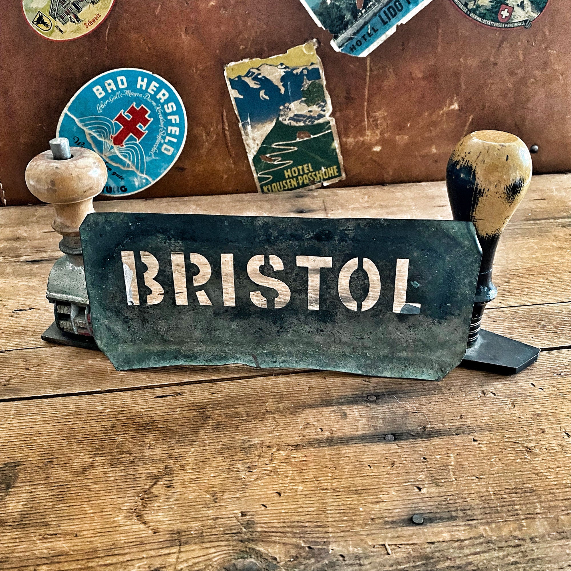 Copper stencil : BRISTOL Copper stencil : BRISTOL