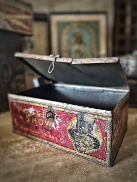 Indian Passing Show Cigarette Tin - IND 65