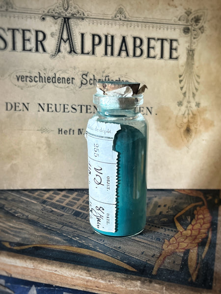 DARK GREEN pigment Apothecary small bottle - D19