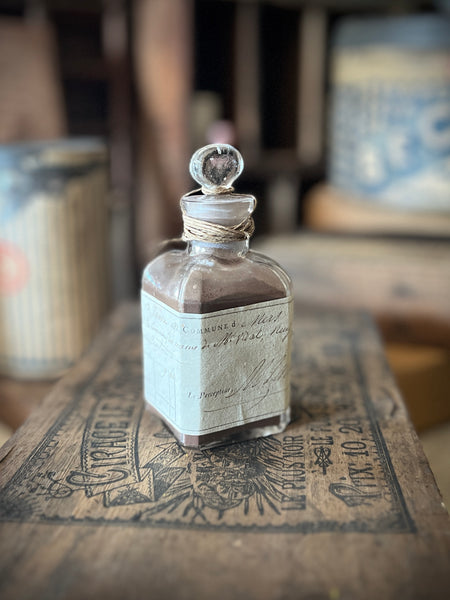 Medium Earth-toned pigment bottle - PMA3